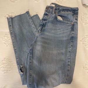 Garage Mom Jeans Medium wash